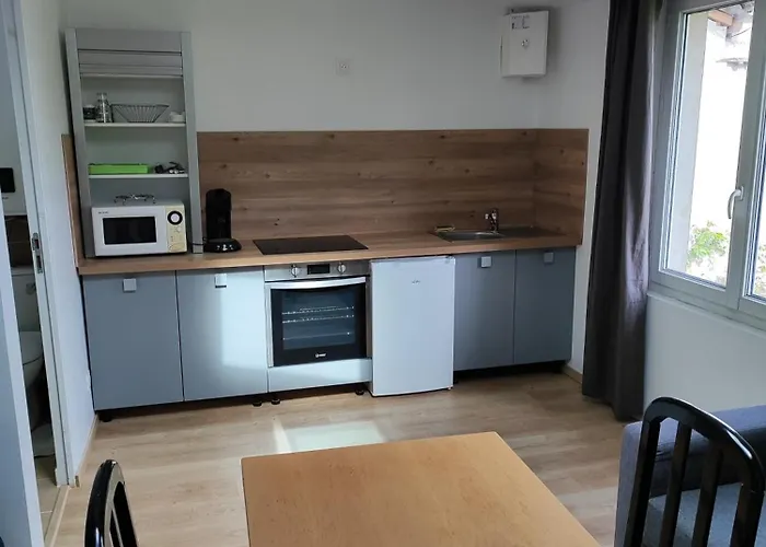 Studio Independant Avec Jardin Au Calme